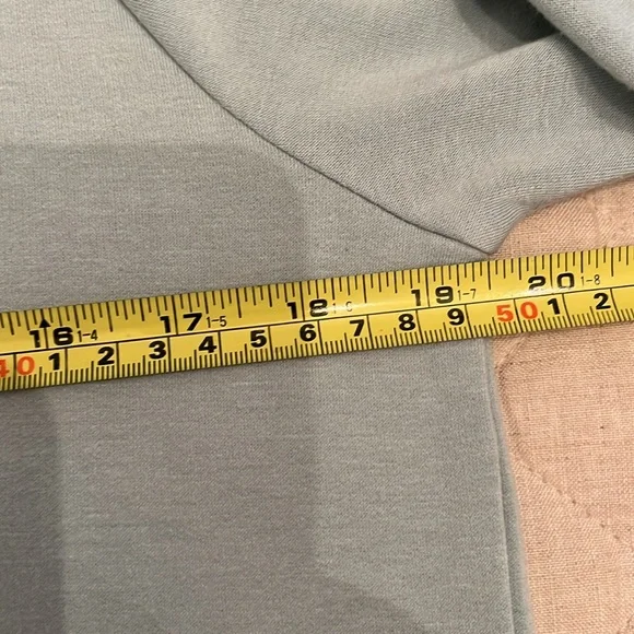 Eddie Bauer Sweatshirt - Picture 4 of 5